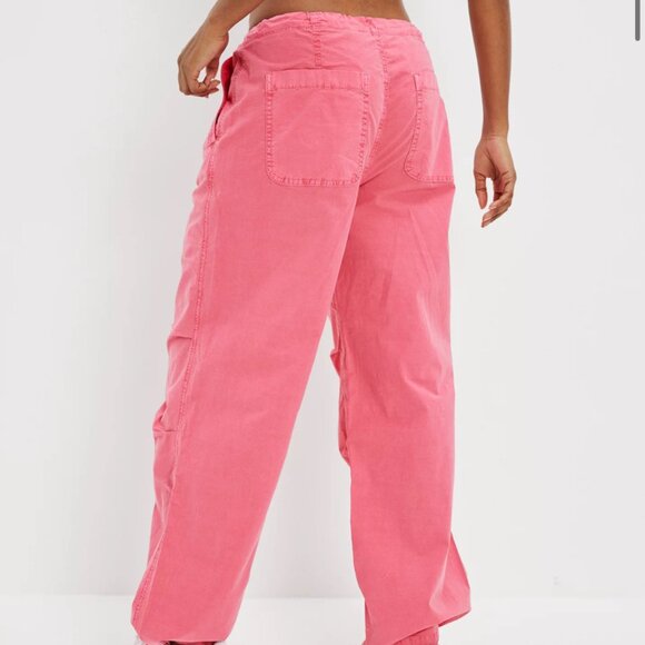 American Eagle Snappy Stretch Low Rise Parachute Pants Hot Pink Size Small - Picture 2 of 5
